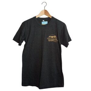 World-Famous Waikoloa Hawaii Graphic Tee – Zuni Sportswear, Size M